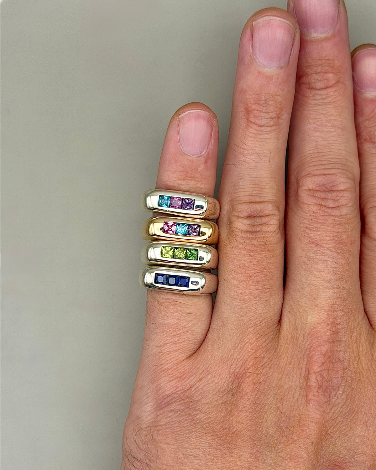 Channel Ring - Gold 9ct